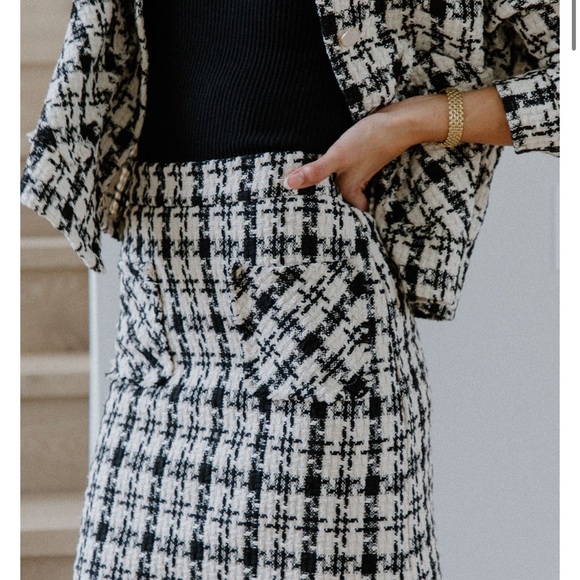 Tweed skirt set - Picture 4 of 6